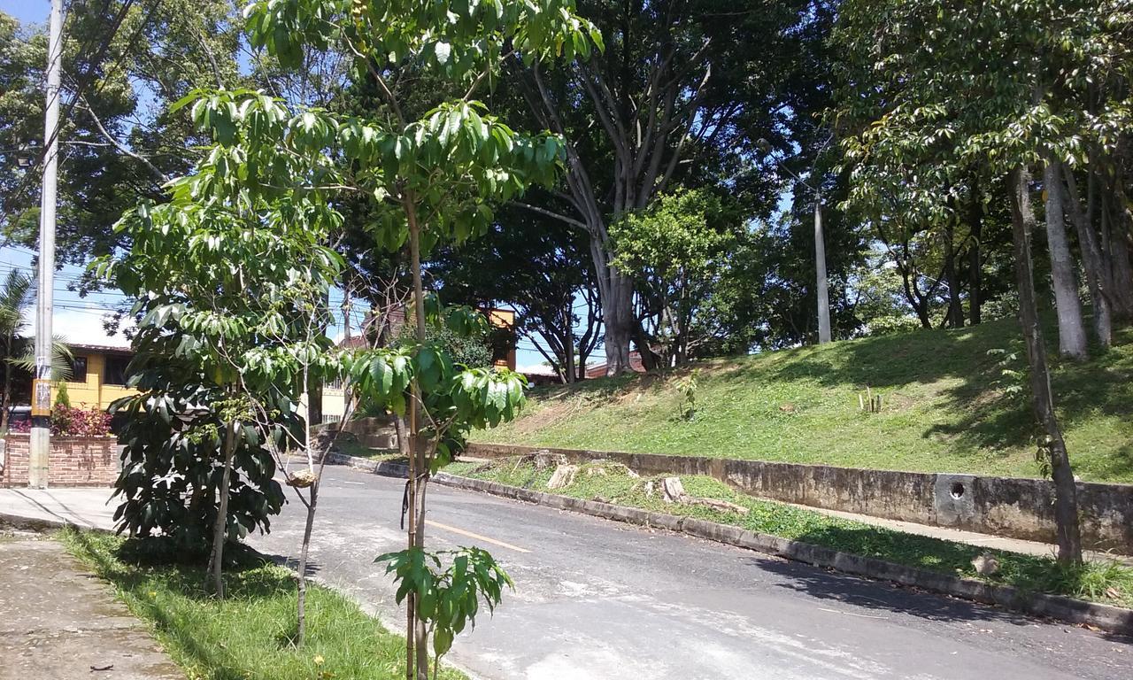 Mayorca Homestay Medellin Luaran gambar