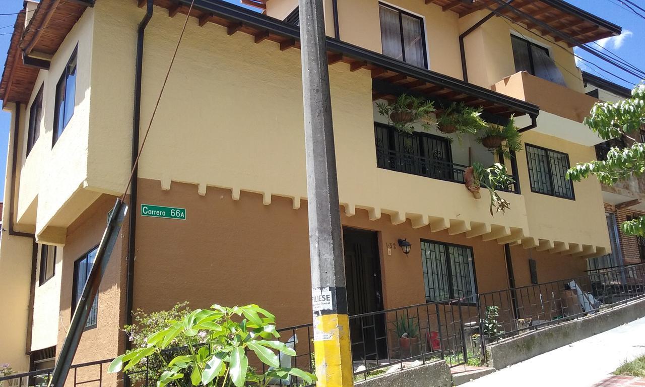 Mayorca Homestay Medellin Luaran gambar
