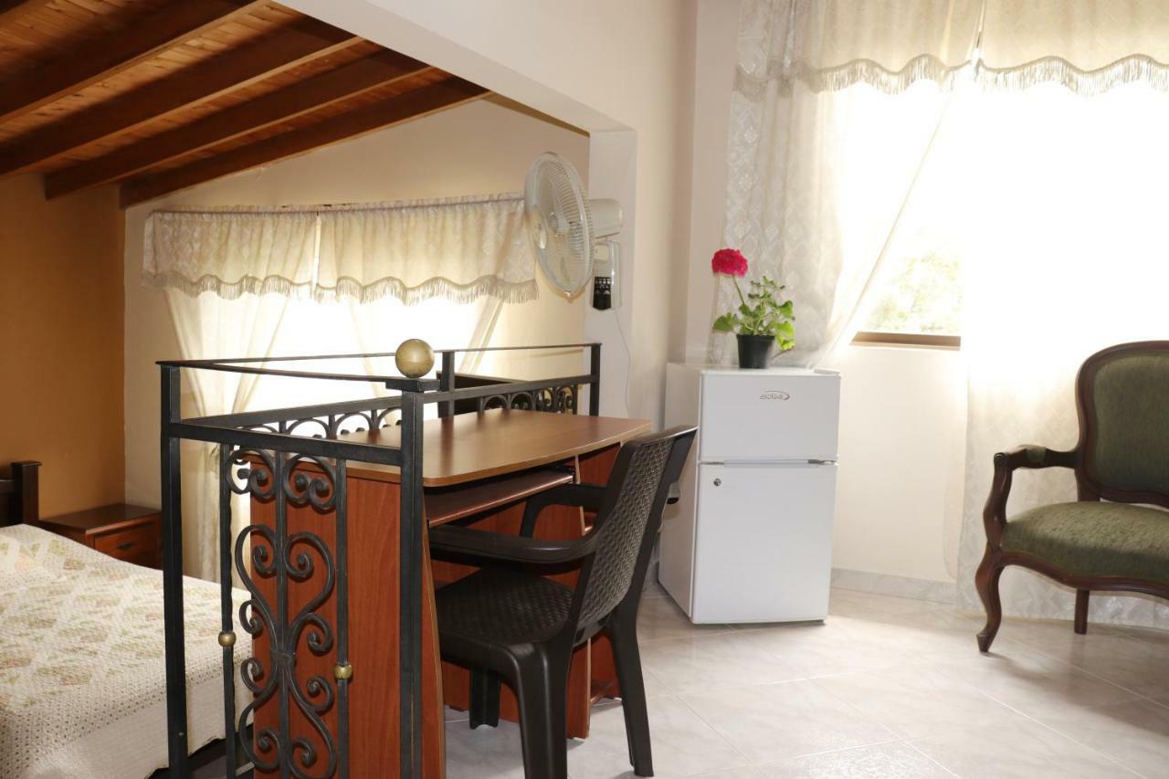 Mayorca Homestay Medellin Luaran gambar